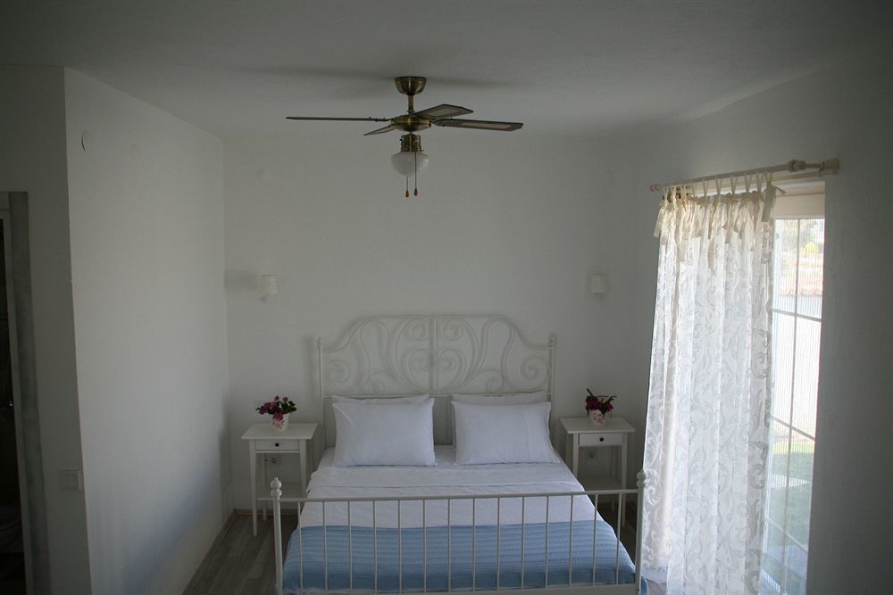 Yasemin Alacati (Adults Only) Bagian luar foto